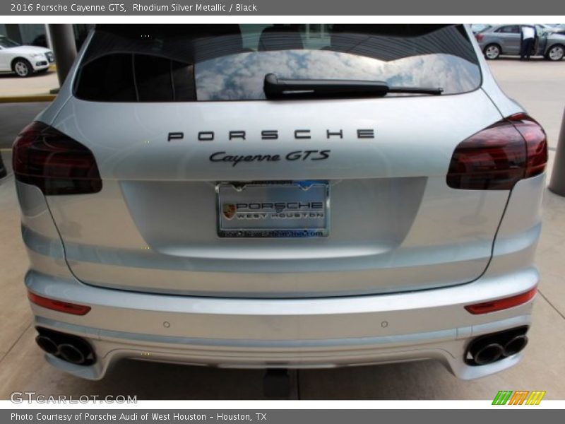 Rhodium Silver Metallic / Black 2016 Porsche Cayenne GTS