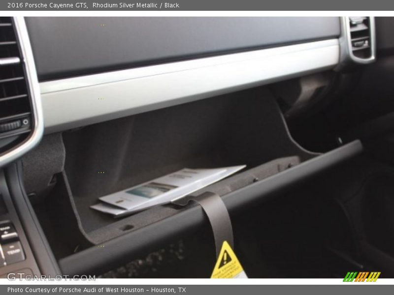 Rhodium Silver Metallic / Black 2016 Porsche Cayenne GTS