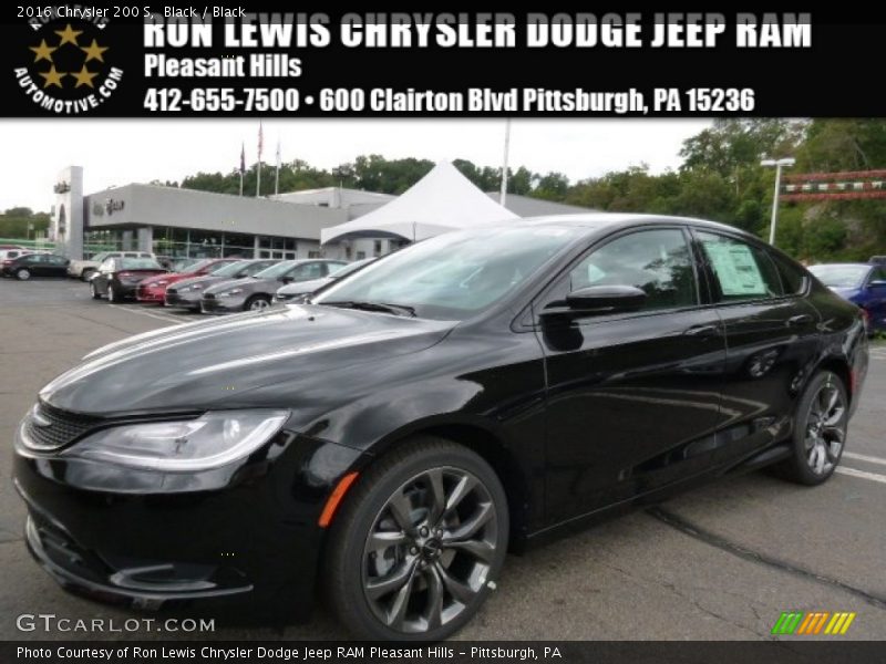 Black / Black 2016 Chrysler 200 S