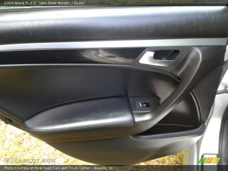 Satin Silver Metallic / Ebony 2004 Acura TL 3.2