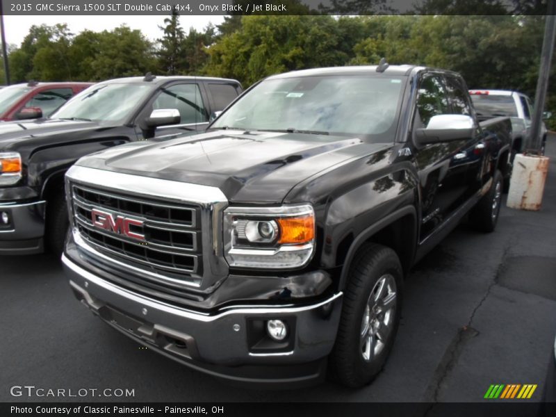 Front 3/4 View of 2015 Sierra 1500 SLT Double Cab 4x4
