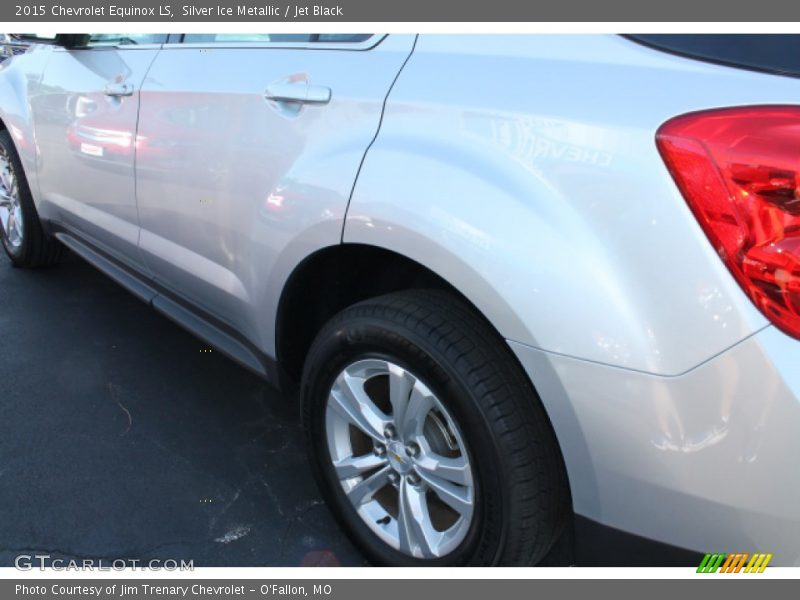 Silver Ice Metallic / Jet Black 2015 Chevrolet Equinox LS