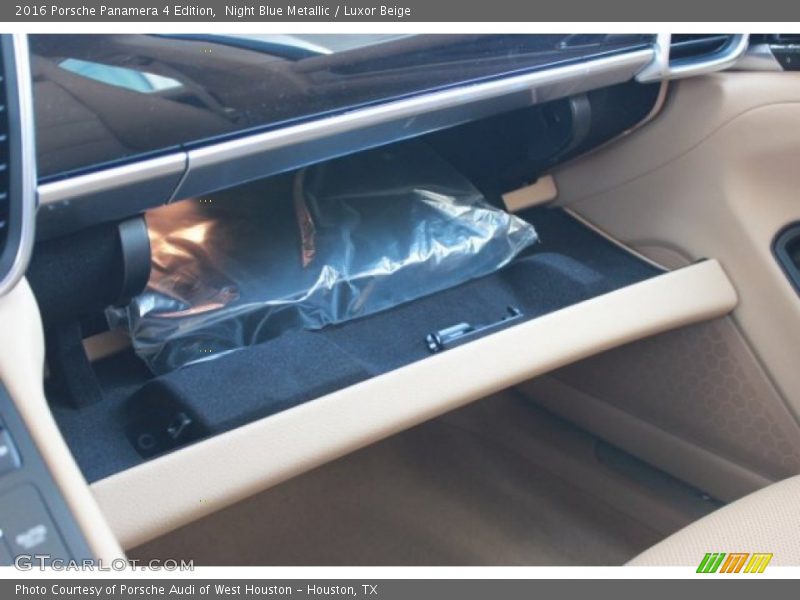 Night Blue Metallic / Luxor Beige 2016 Porsche Panamera 4 Edition