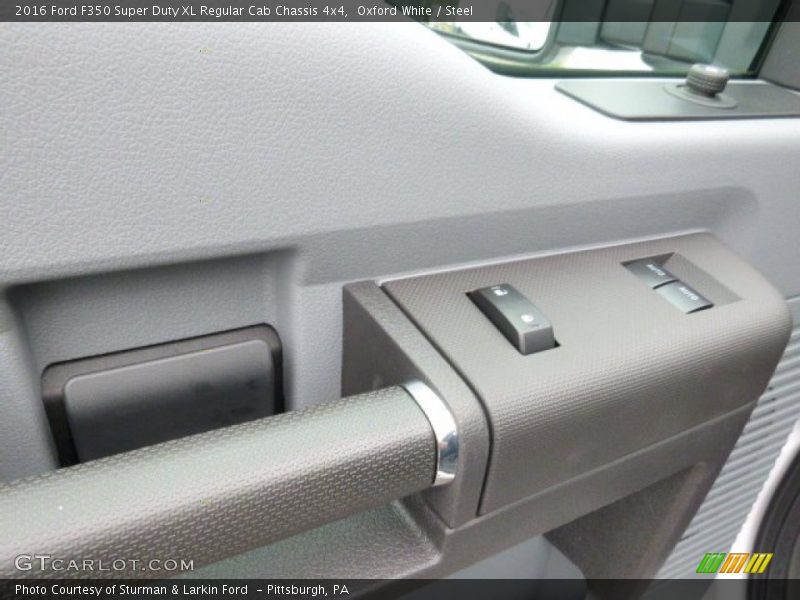 Oxford White / Steel 2016 Ford F350 Super Duty XL Regular Cab Chassis 4x4