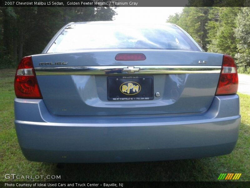 Golden Pewter Metallic / Titanium Gray 2007 Chevrolet Malibu LS Sedan