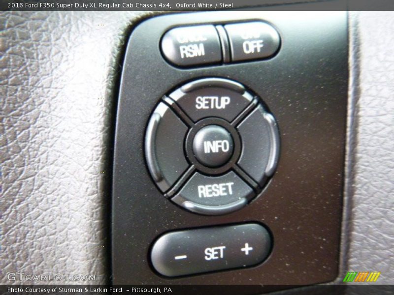 Controls of 2016 F350 Super Duty XL Regular Cab Chassis 4x4