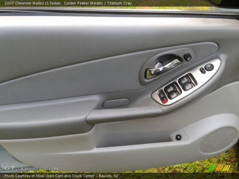 Golden Pewter Metallic / Titanium Gray 2007 Chevrolet Malibu LS Sedan