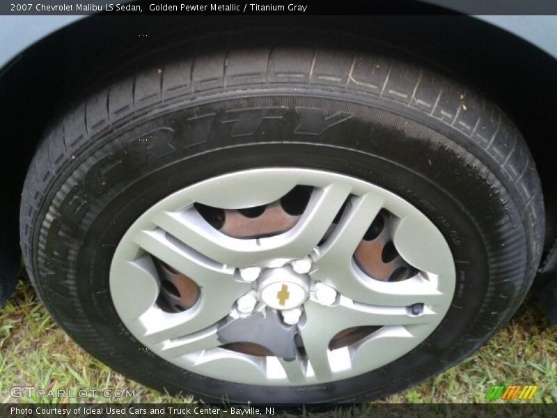 Golden Pewter Metallic / Titanium Gray 2007 Chevrolet Malibu LS Sedan