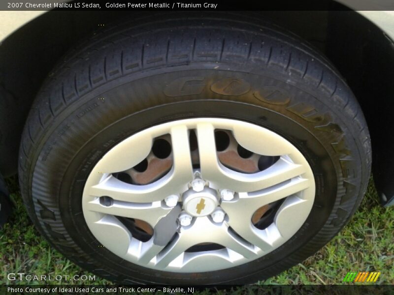 Golden Pewter Metallic / Titanium Gray 2007 Chevrolet Malibu LS Sedan