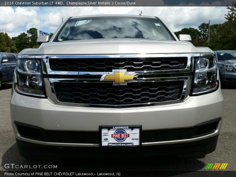 Champagne Silver Metallic / Cocoa/Dune 2016 Chevrolet Suburban LT 4WD