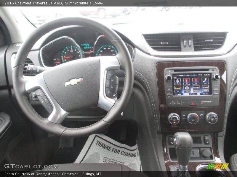 Summit White / Ebony 2016 Chevrolet Traverse LT AWD
