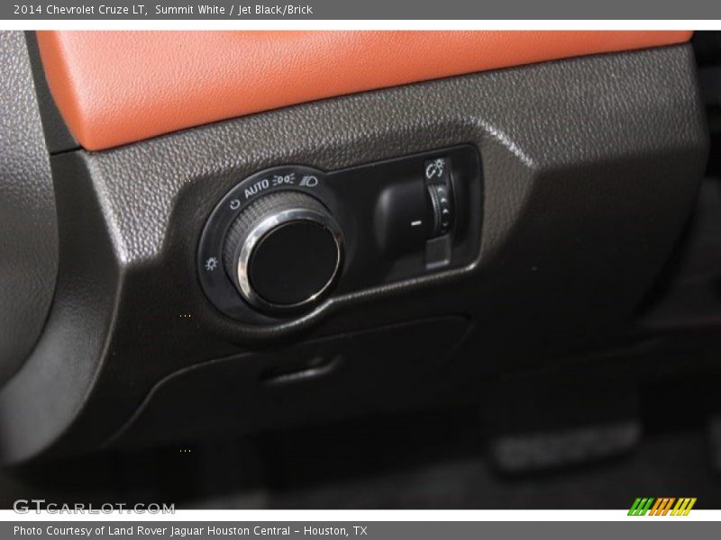 Summit White / Jet Black/Brick 2014 Chevrolet Cruze LT