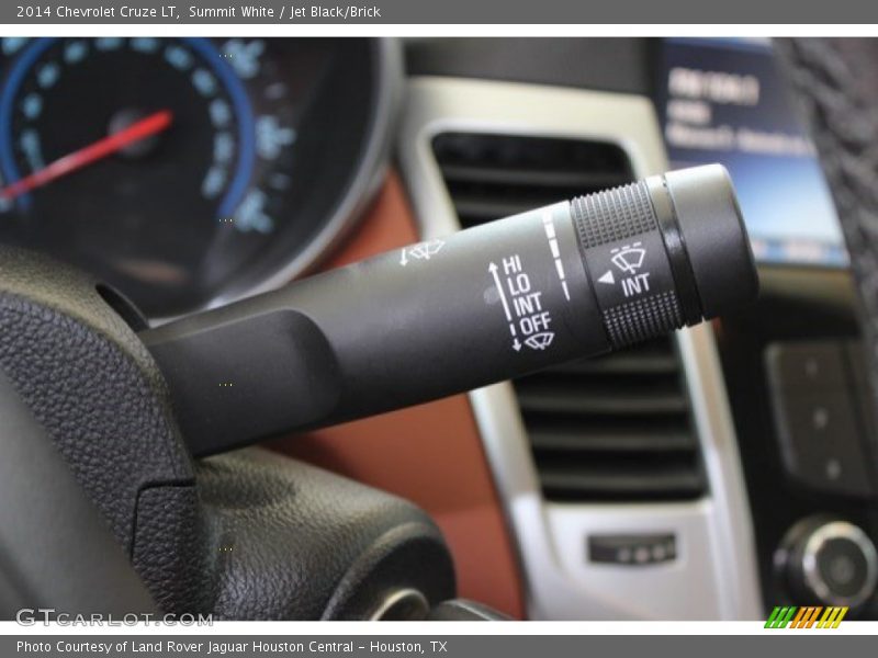 Summit White / Jet Black/Brick 2014 Chevrolet Cruze LT