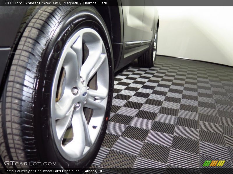 Magnetic / Charcoal Black 2015 Ford Explorer Limited 4WD