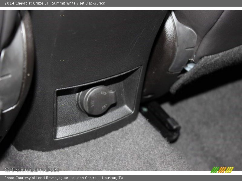 Summit White / Jet Black/Brick 2014 Chevrolet Cruze LT