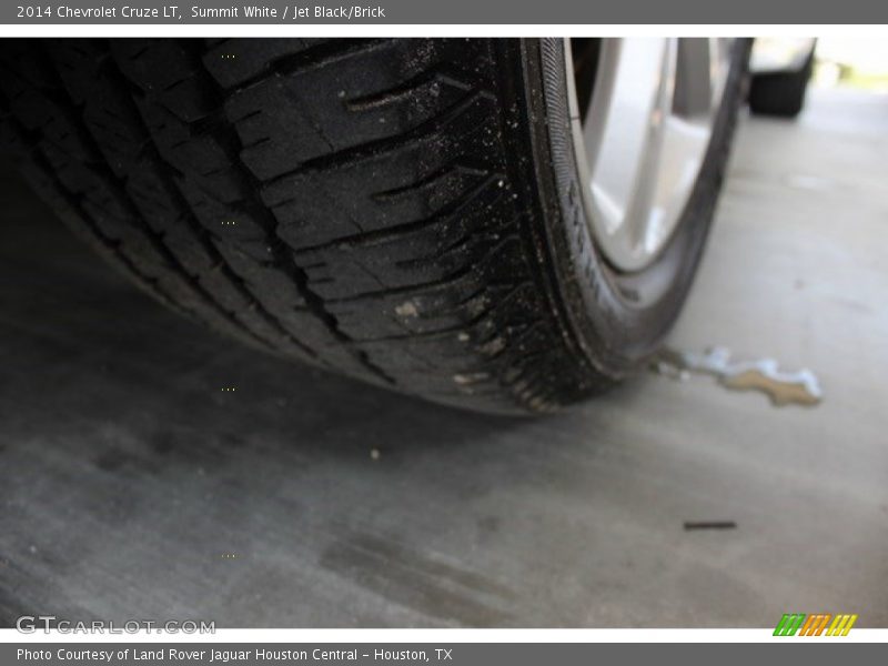 Summit White / Jet Black/Brick 2014 Chevrolet Cruze LT