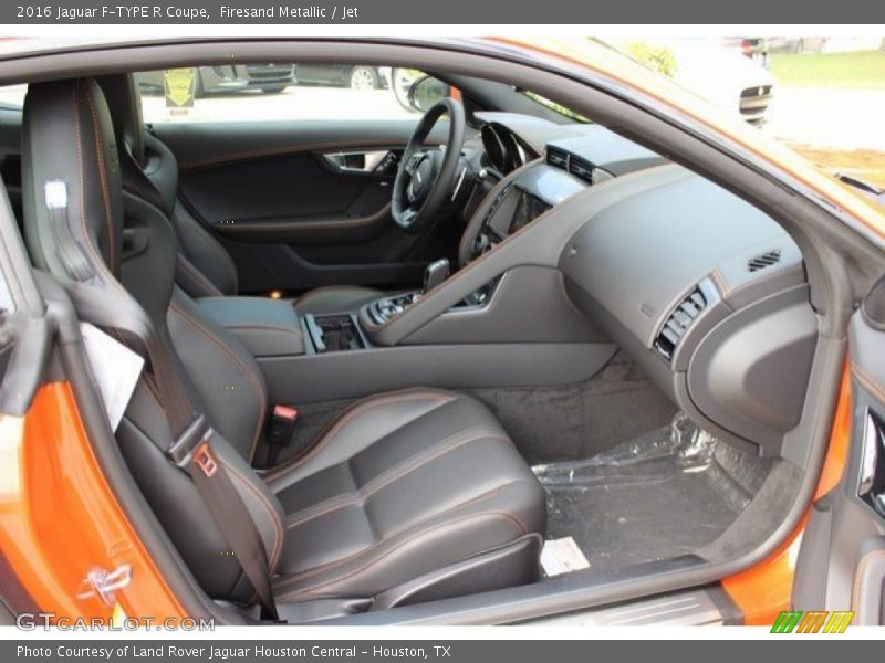 Firesand Metallic / Jet 2016 Jaguar F-TYPE R Coupe