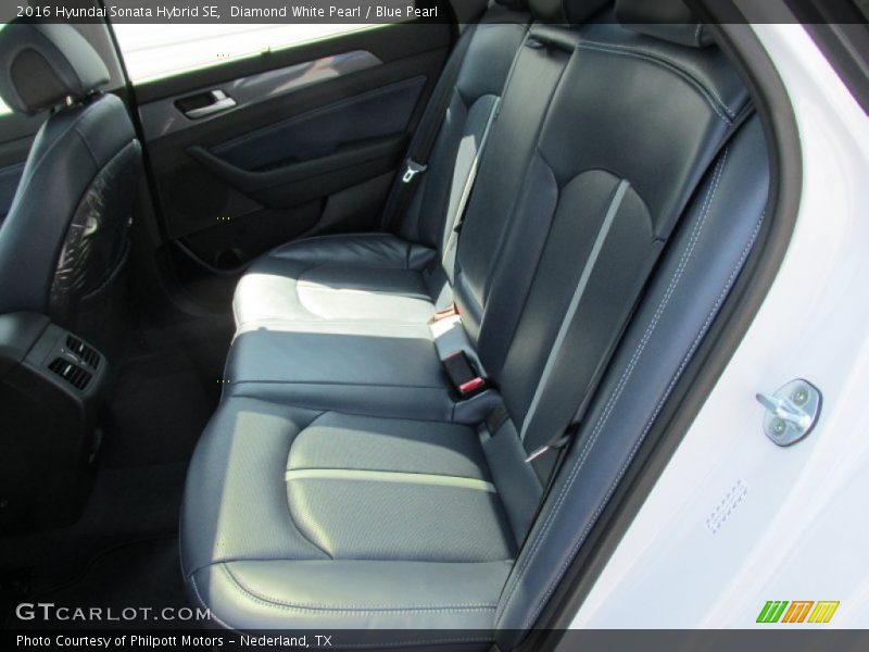 Rear Seat of 2016 Sonata Hybrid SE