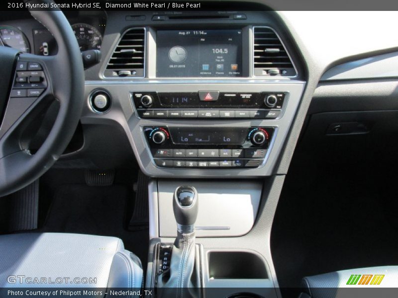 Controls of 2016 Sonata Hybrid SE