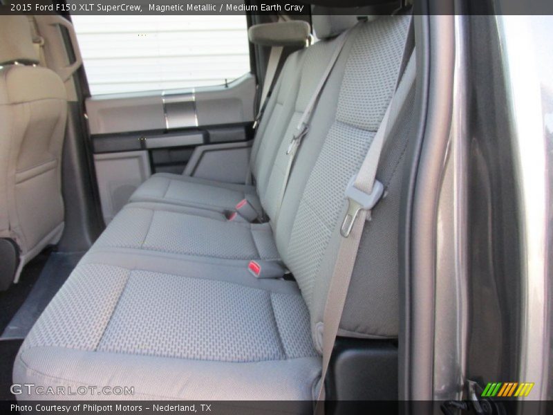 Magnetic Metallic / Medium Earth Gray 2015 Ford F150 XLT SuperCrew