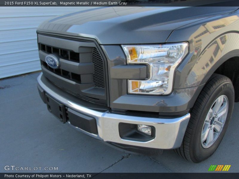 Magnetic Metallic / Medium Earth Gray 2015 Ford F150 XL SuperCab