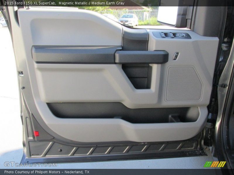 Magnetic Metallic / Medium Earth Gray 2015 Ford F150 XL SuperCab