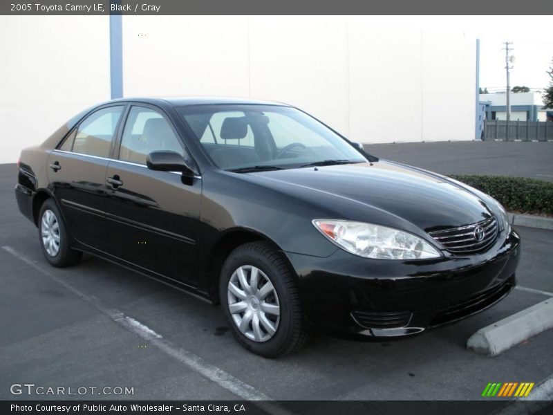 Black / Gray 2005 Toyota Camry LE
