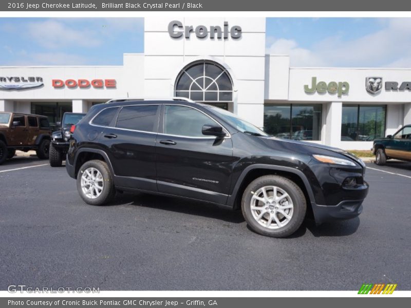 Brilliant Black Crystal Pearl / Black 2016 Jeep Cherokee Latitude