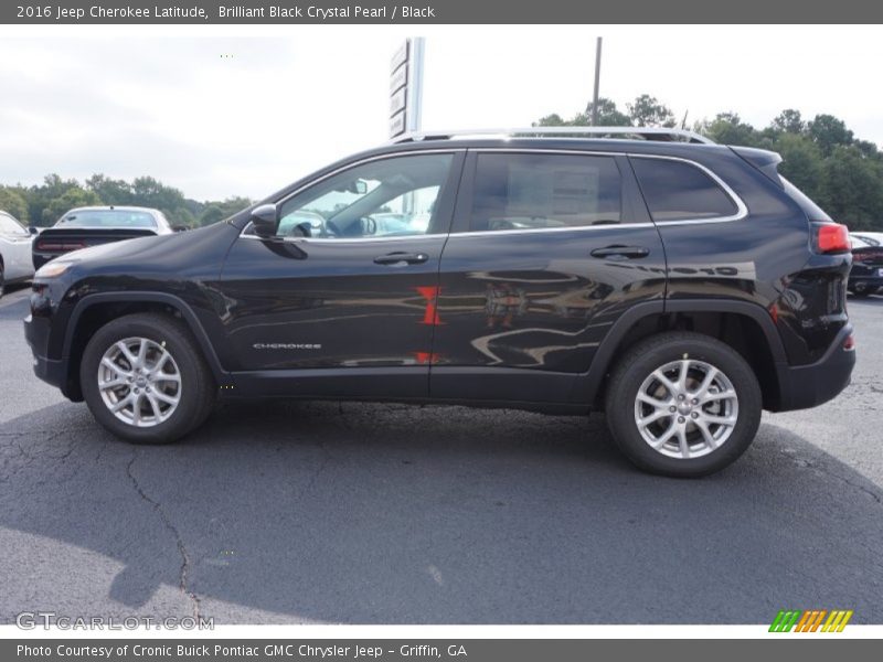 Brilliant Black Crystal Pearl / Black 2016 Jeep Cherokee Latitude