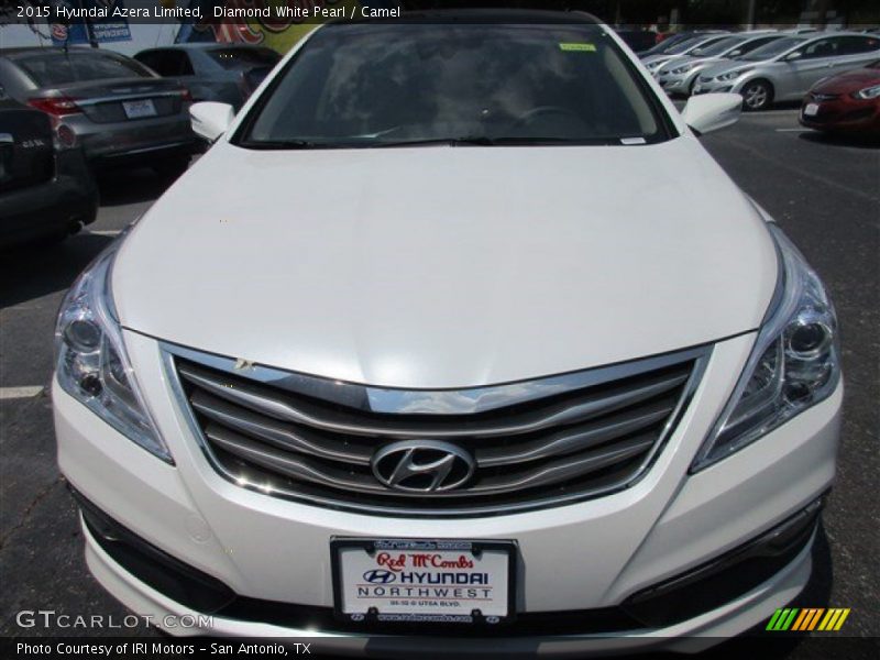 Diamond White Pearl / Camel 2015 Hyundai Azera Limited