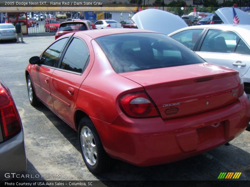 Flame Red / Dark Slate Gray 2005 Dodge Neon SXT