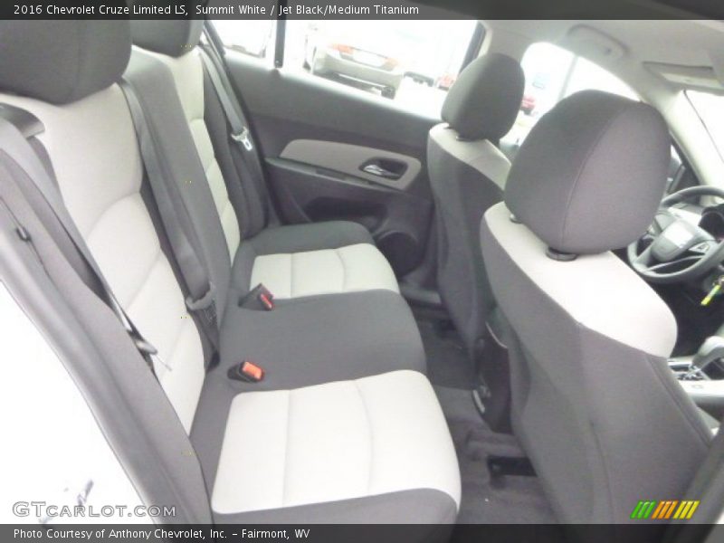 Summit White / Jet Black/Medium Titanium 2016 Chevrolet Cruze Limited LS