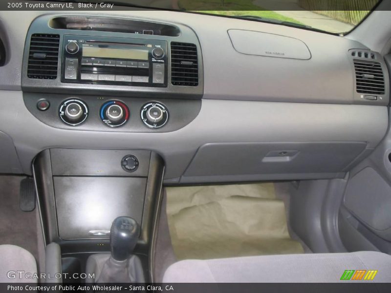 Black / Gray 2005 Toyota Camry LE