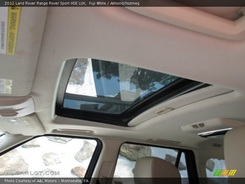 Fuji White / Almond/Nutmeg 2012 Land Rover Range Rover Sport HSE LUX