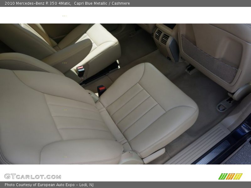 Capri Blue Metallic / Cashmere 2010 Mercedes-Benz R 350 4Matic
