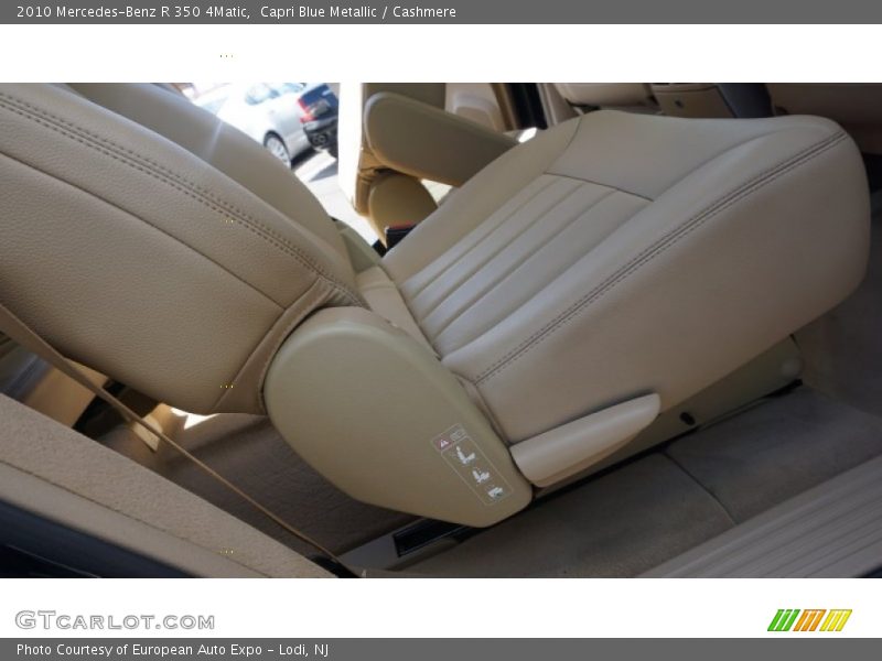 Capri Blue Metallic / Cashmere 2010 Mercedes-Benz R 350 4Matic