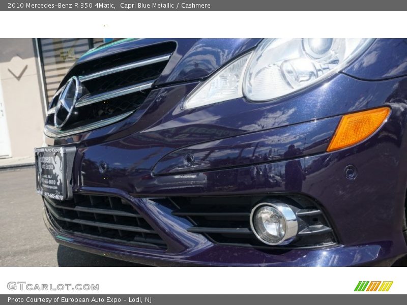Capri Blue Metallic / Cashmere 2010 Mercedes-Benz R 350 4Matic