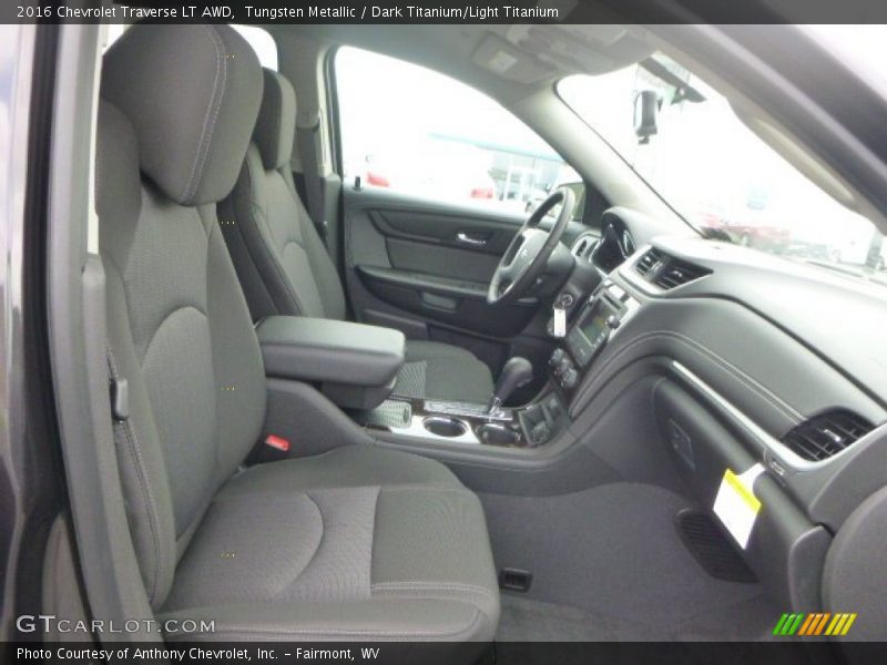 Tungsten Metallic / Dark Titanium/Light Titanium 2016 Chevrolet Traverse LT AWD