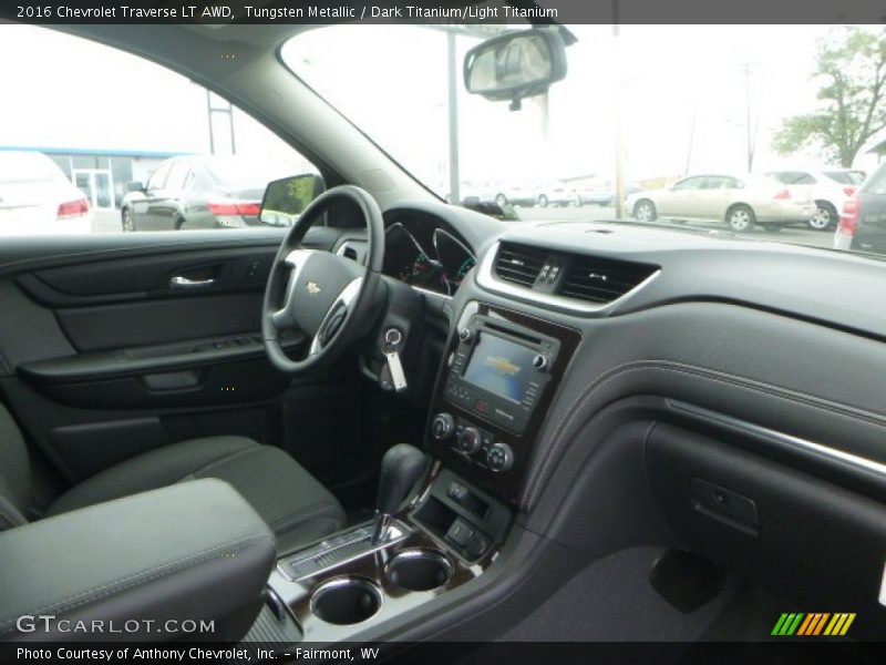 Tungsten Metallic / Dark Titanium/Light Titanium 2016 Chevrolet Traverse LT AWD