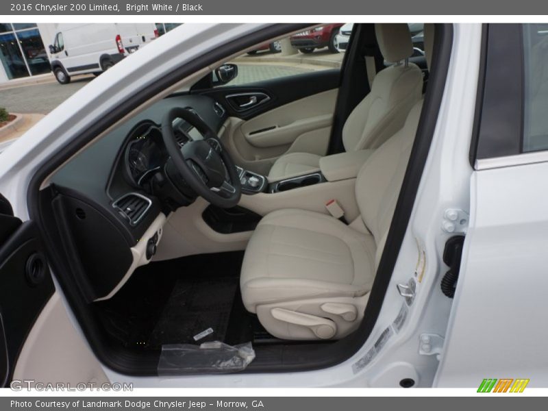 Bright White / Black 2016 Chrysler 200 Limited