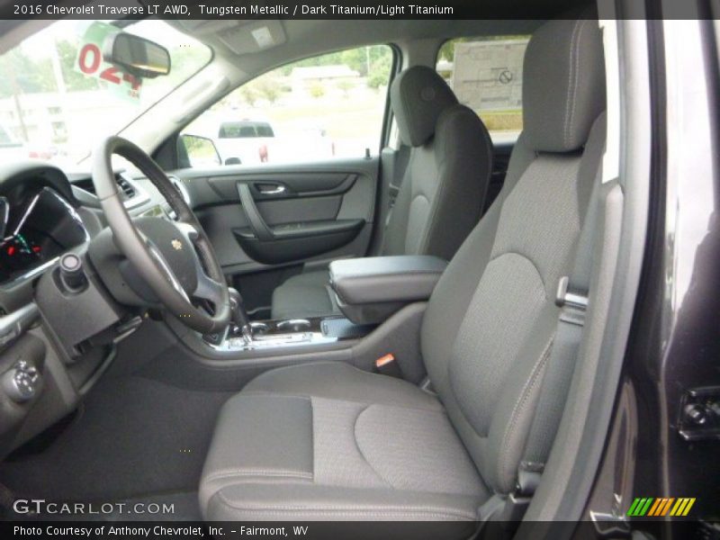 Tungsten Metallic / Dark Titanium/Light Titanium 2016 Chevrolet Traverse LT AWD