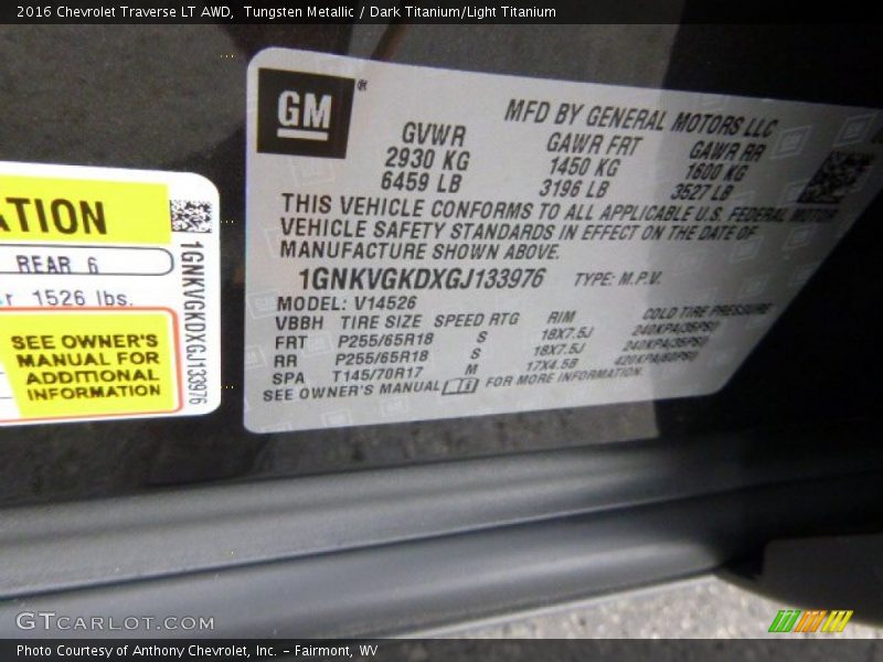 Tungsten Metallic / Dark Titanium/Light Titanium 2016 Chevrolet Traverse LT AWD