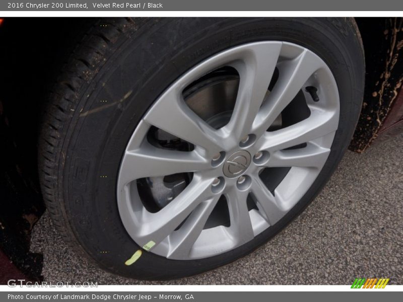 Velvet Red Pearl / Black 2016 Chrysler 200 Limited