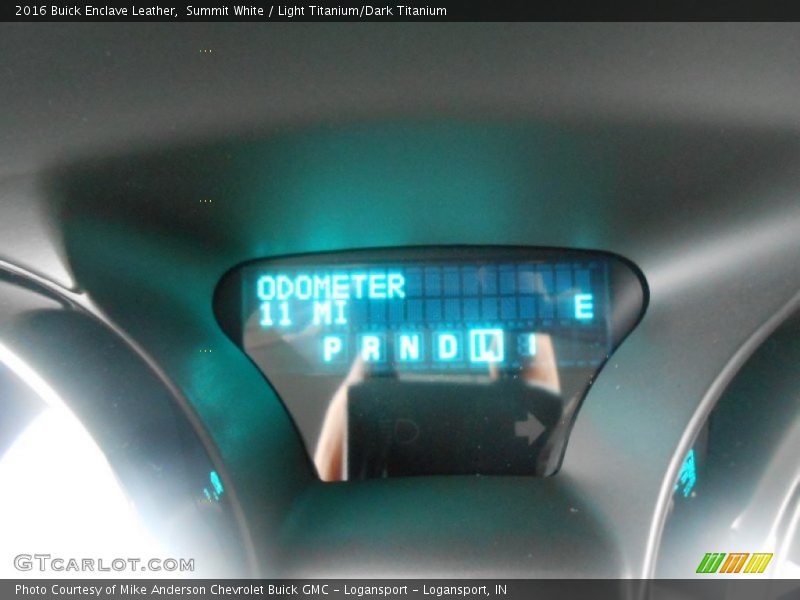 Summit White / Light Titanium/Dark Titanium 2016 Buick Enclave Leather