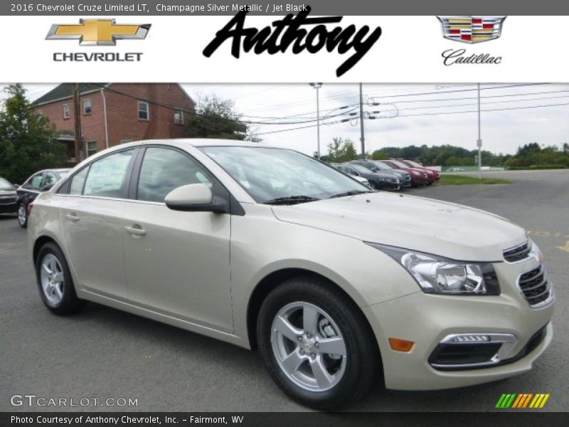 Champagne Silver Metallic / Jet Black 2016 Chevrolet Cruze Limited LT