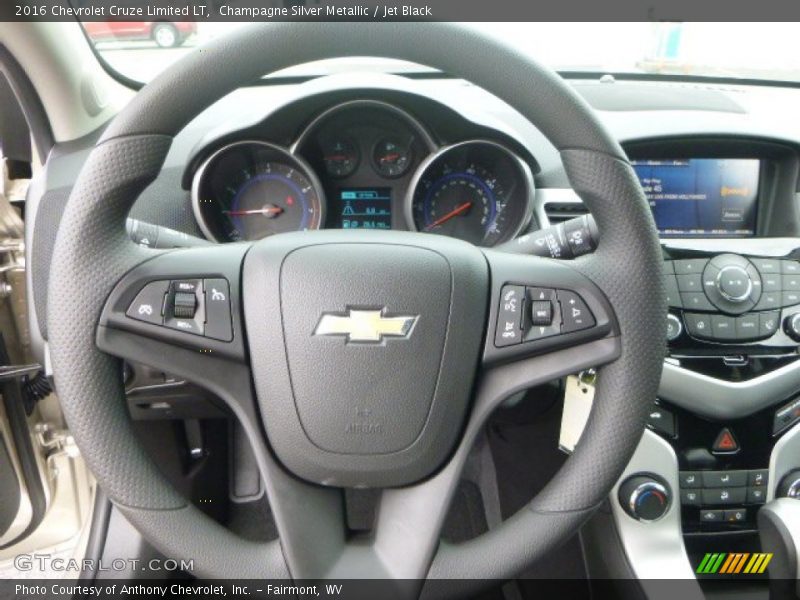 Champagne Silver Metallic / Jet Black 2016 Chevrolet Cruze Limited LT