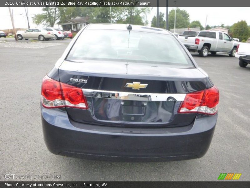 Blue Ray Metallic / Jet Black/Medium Titanium 2016 Chevrolet Cruze Limited LS