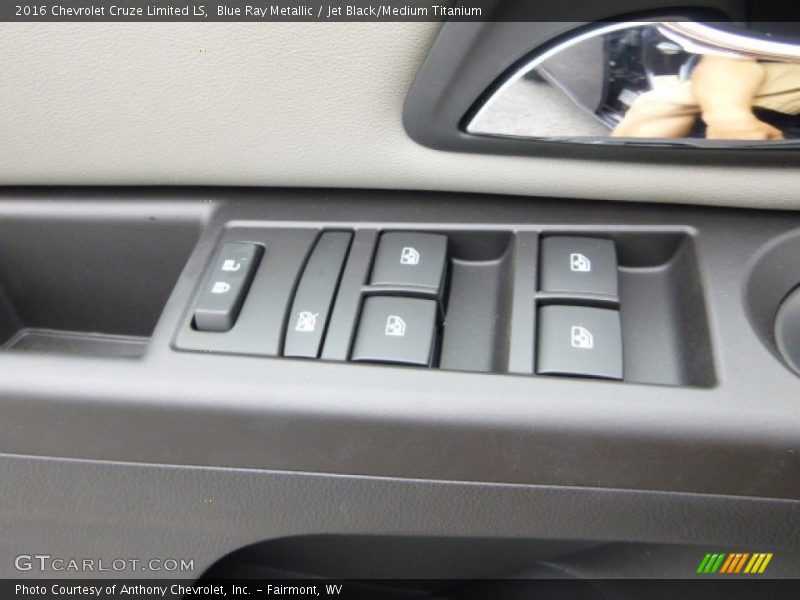 Blue Ray Metallic / Jet Black/Medium Titanium 2016 Chevrolet Cruze Limited LS