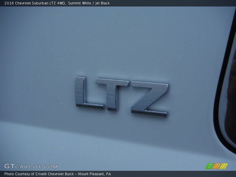 Summit White / Jet Black 2016 Chevrolet Suburban LTZ 4WD