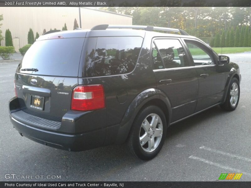 Alloy Metallic / Black 2007 Ford Freestyle Limited AWD